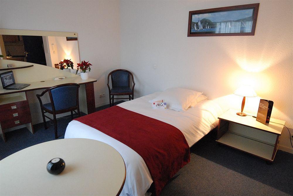 Cerise Lannion Apart otel Dış mekan fotoğraf