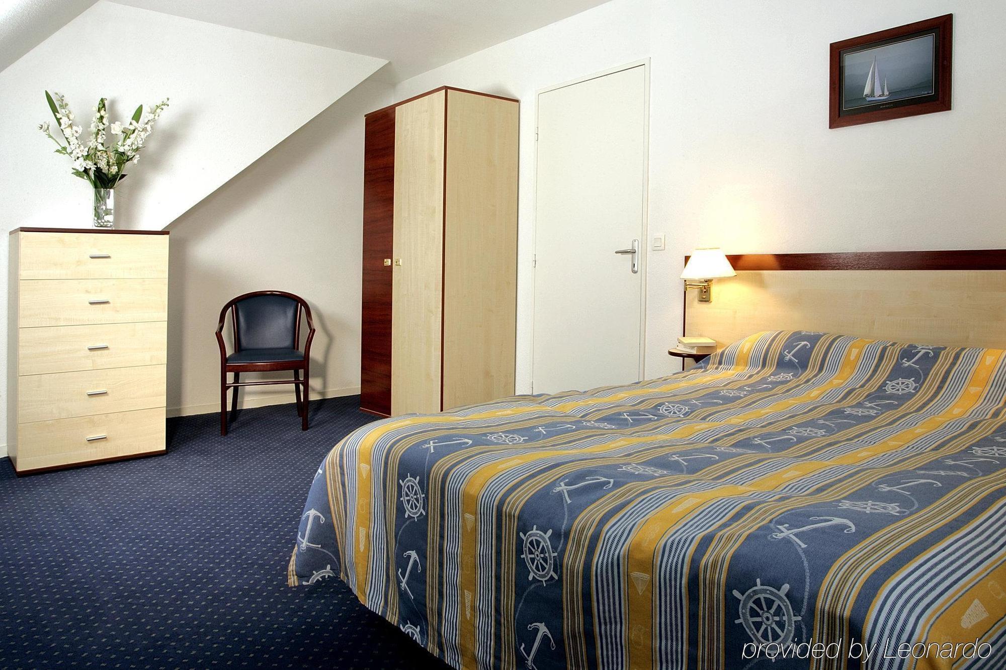 Cerise Lannion Apart otel Oda fotoğraf